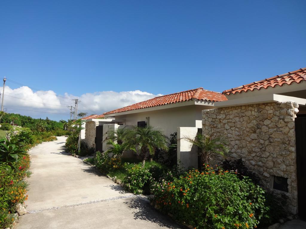 Konpeki The Villa All Suite Miyakojima  Exterior foto
