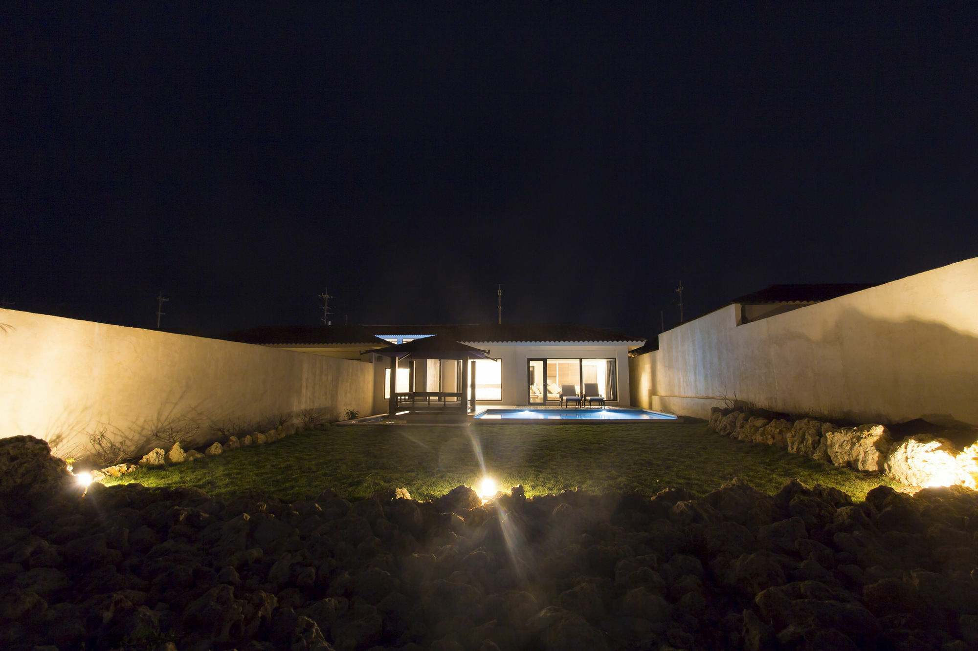 Konpeki The Villa All Suite Miyakojima  Exterior foto